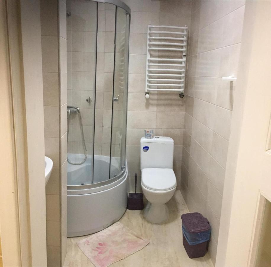 Апартаменти На Пекарській Kolomiya Ngoại thất bức ảnh